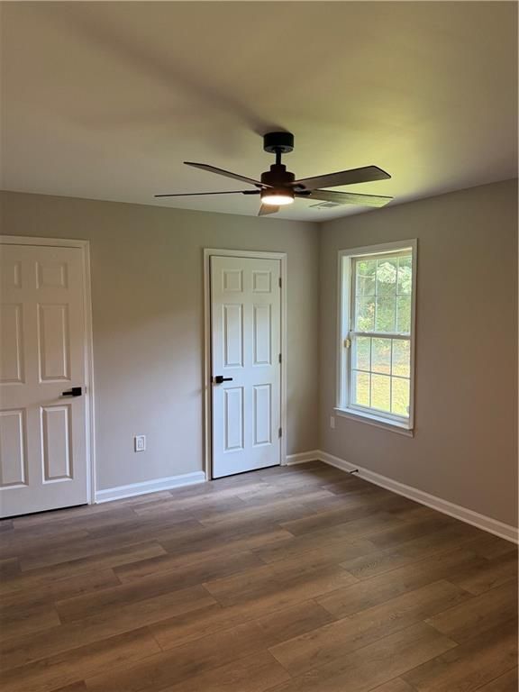 Building Photo - 1286 N Lea Ct SE