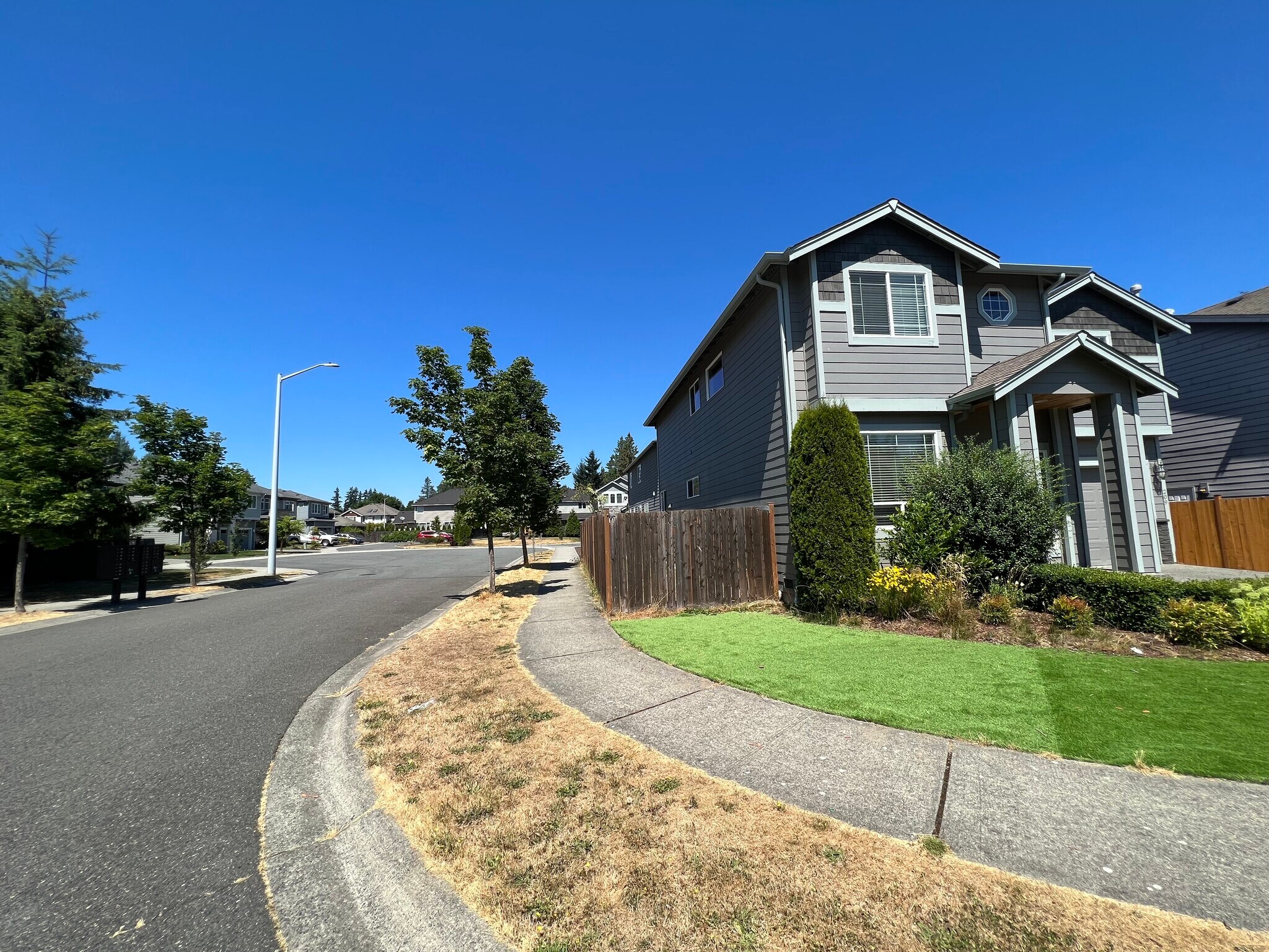 Building Photo - 209 195th Pl SW