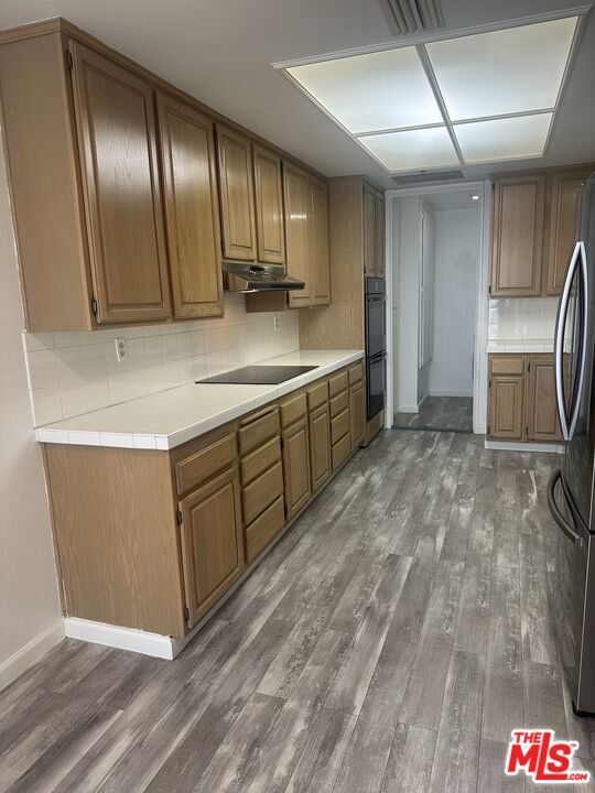 Building Photo - 2122 Century Park Ln