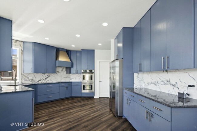 Building Photo - 13161 Wood Duck Dr