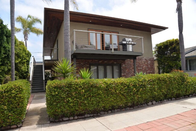 Primary Photo - LIVE THE OCEAN BEACH LIFESTYLE!