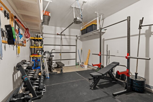 Building Photo - 4510 Skywood Ln