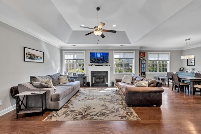 Building Photo - 223 Royal Tern Dr