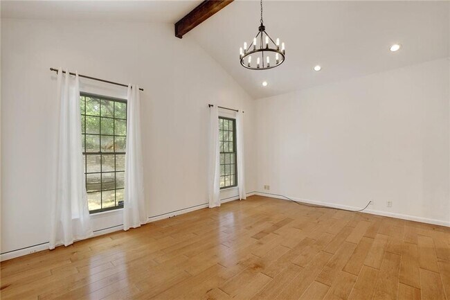 Building Photo - 108 Acapulco Dr