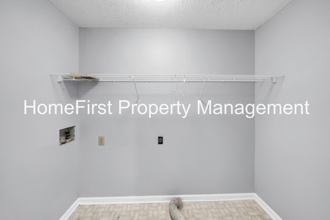 Building Photo - 420 Windfield Pl