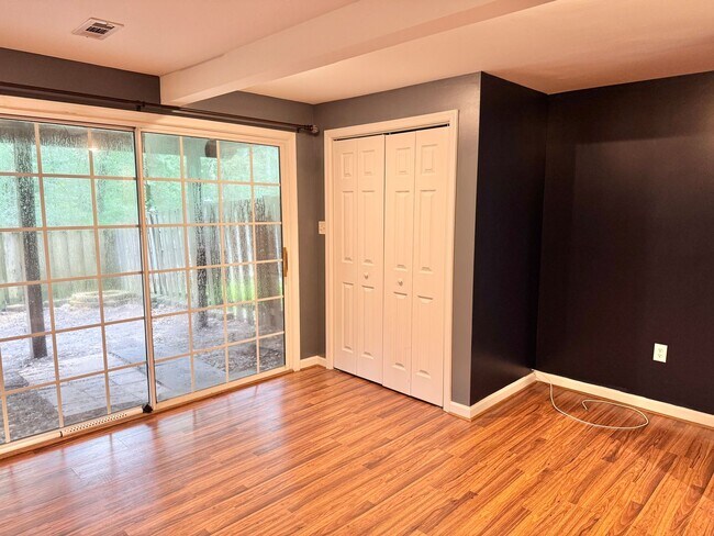 Building Photo - 12298 Granada Way