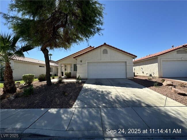 Primary Photo - 1025 Whispering Birch Ave