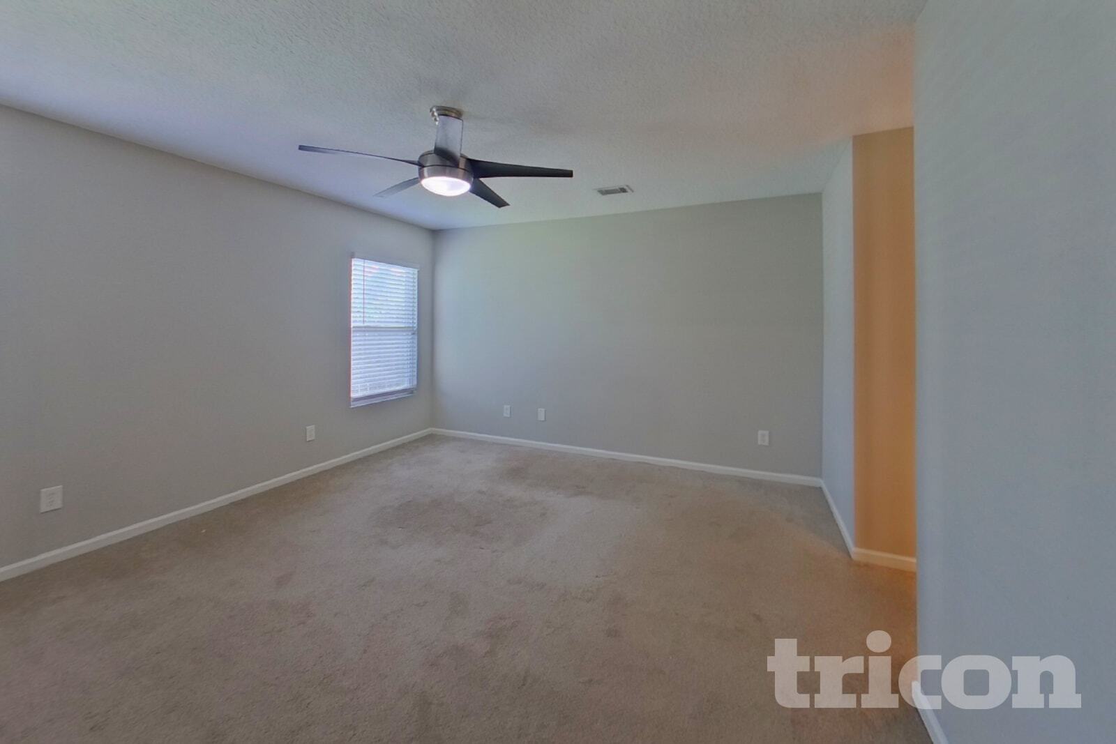 Building Photo - 15180 Bareback Dr
