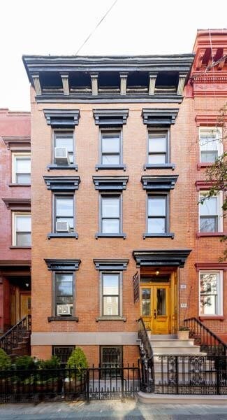 Building Photo - 157 Bedford Ave