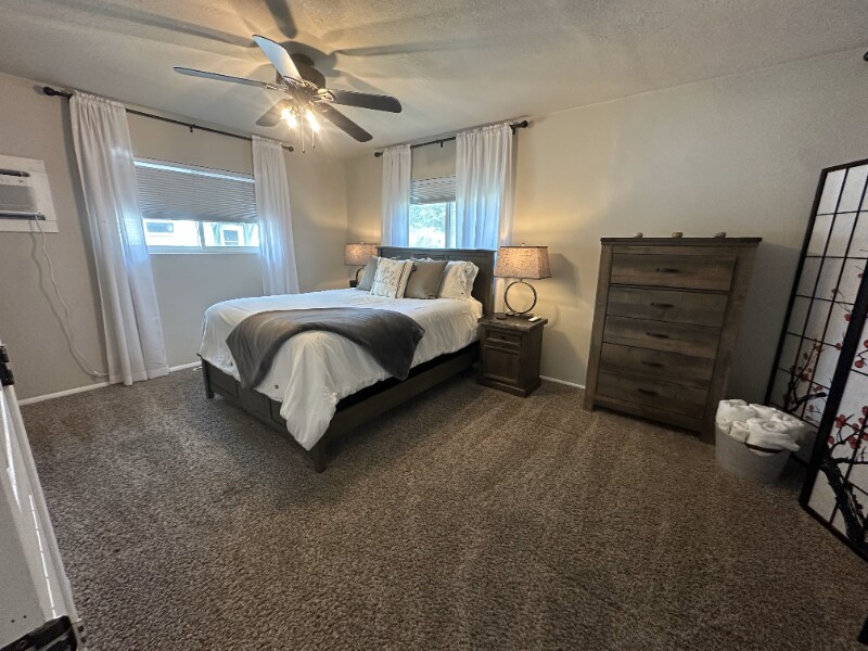 Building Photo - 1020 N 15th St