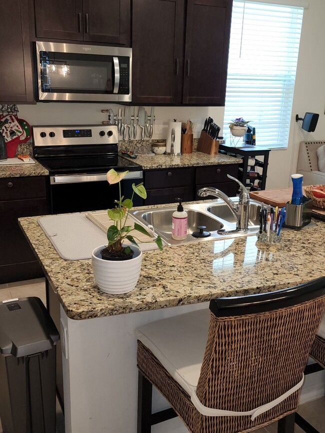 Building Photo - 3 br, 2 bath House - 8913 Rockwood Court