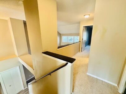 Building Photo - "Charming 2-Bed, 2-Bath Townhouse with Gleaming Hardwood Floors in Saint Anthony!"