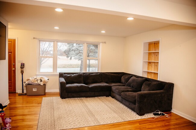 Building Photo - 2721 Maytown Rd