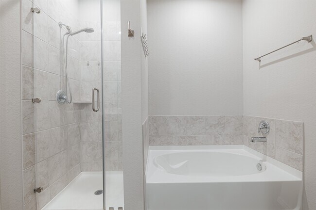Building Photo - 4438 Andorno Dr