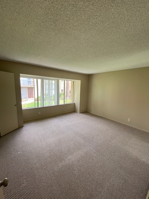 Building Photo - 7327 Unicorn Cir