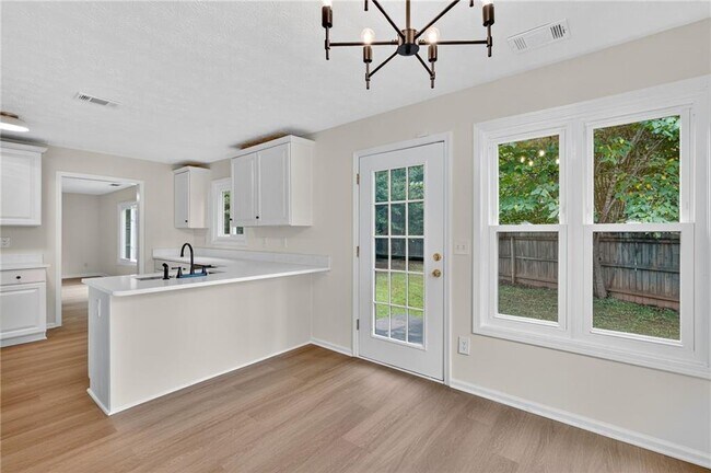 Building Photo - 2845 Factor Walk Blvd