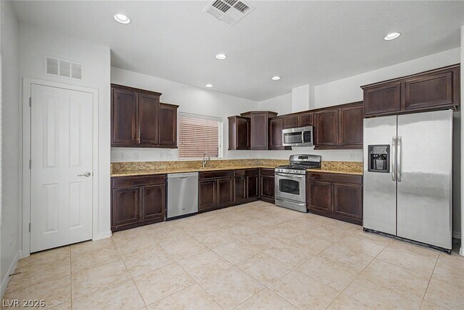 Building Photo - 2608 Romarin Terrace