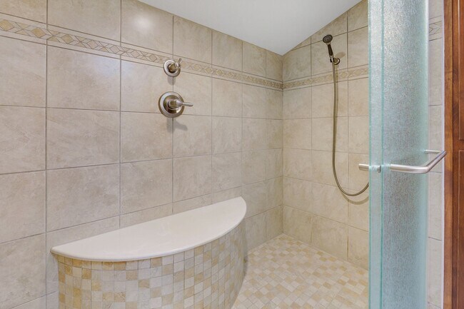 Building Photo - Beautiful 3 Bedroom home in Stonegate