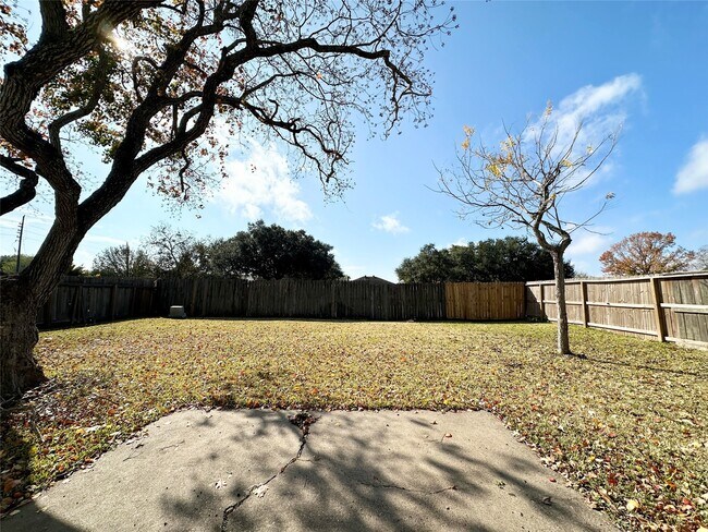 Building Photo - 6722 Kearney Dr