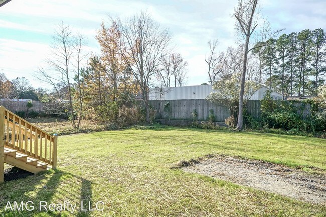 Building Photo - 3 br, 2 bath House - 307 West 1st Street