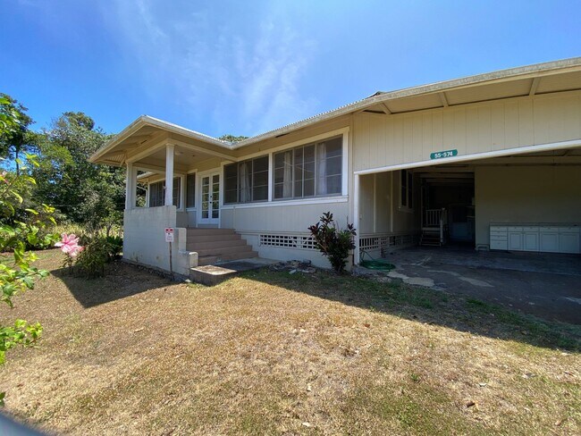 Building Photo - Furnished Plantation Home with 3 Bedrooms,...