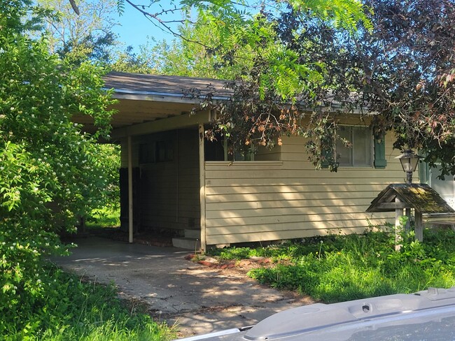 Primary Photo - Cute 2 bedroom!