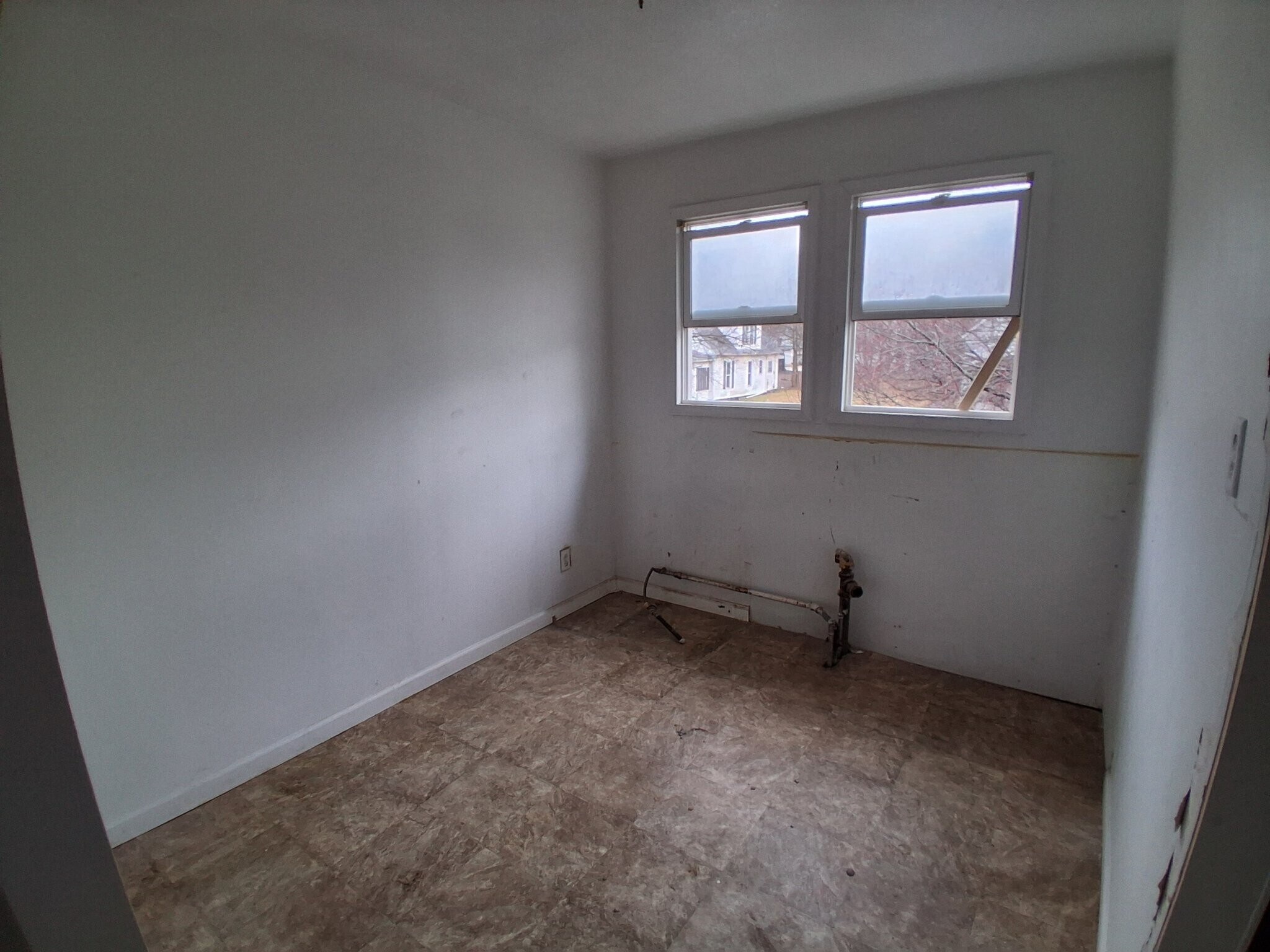 Building Photo - 1729 N Woodford St