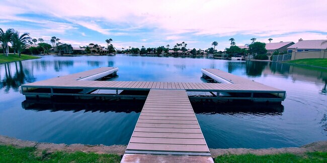Building Photo - 1126 W Grand Caymen Dr