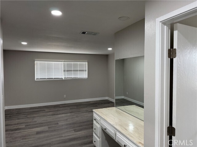 Building Photo - 415 S Tahquitz Ave
