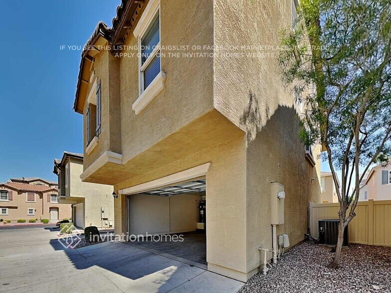 Building Photo - 5614 S 21st Pl