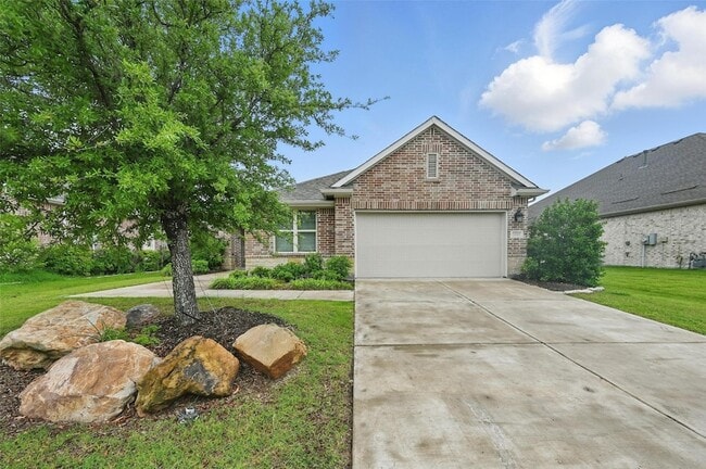 Building Photo - 1605 Cedar Crest Dr