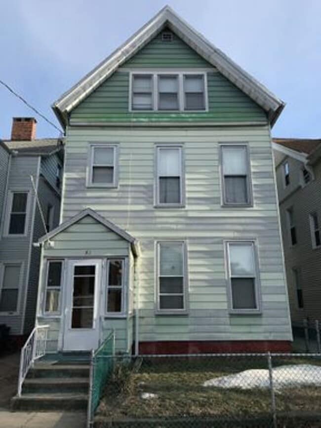 Building Photo - 51 Pearl St