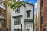 Building Photo - 6126 S Eberhart Ave