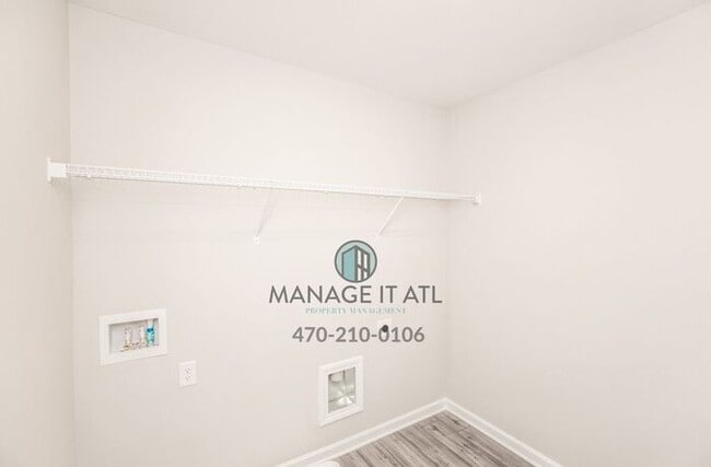 Building Photo - Brand New 4 Bedroom home