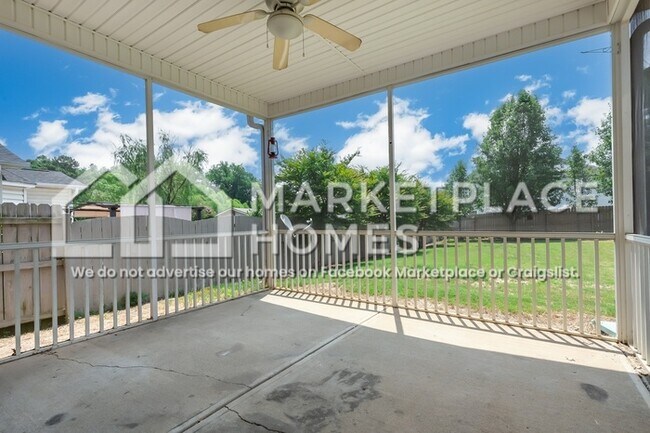 Building Photo - 102 Berwick Ct