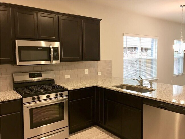Building Photo - 2917 Bridekirk Dr