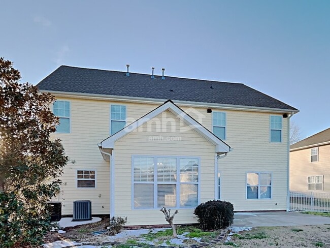 Building Photo - 1010 Semmes Ln