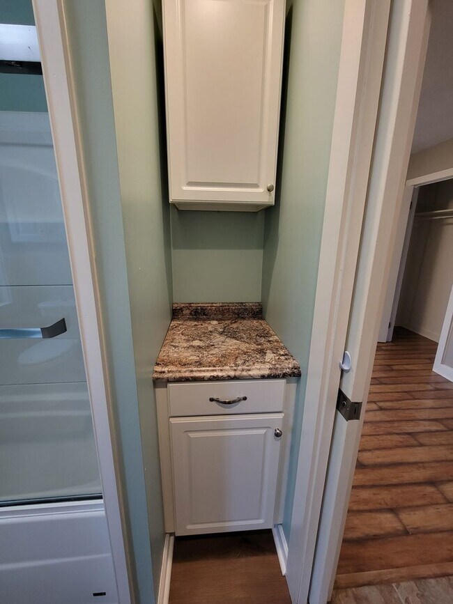 Building Photo - 5176-5178 Greenvillage Road