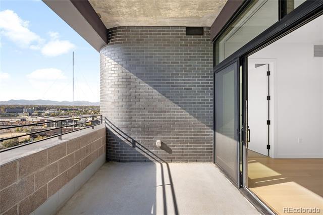 Building Photo - 3520 Chestnut Pl