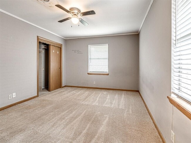 Building Photo - 1212 Lynnwood Dr