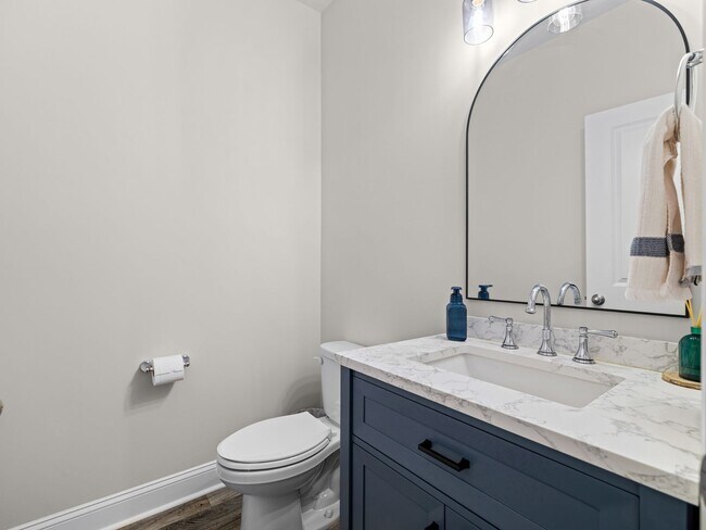 Building Photo - Mimosa Bay Beauty