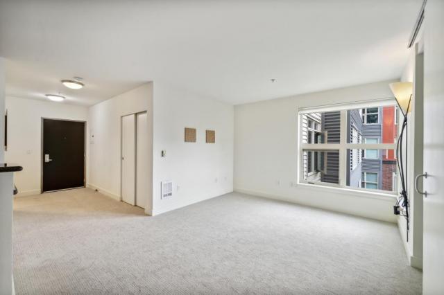 Building Photo - 1 bedroom in Seattle WA 98122