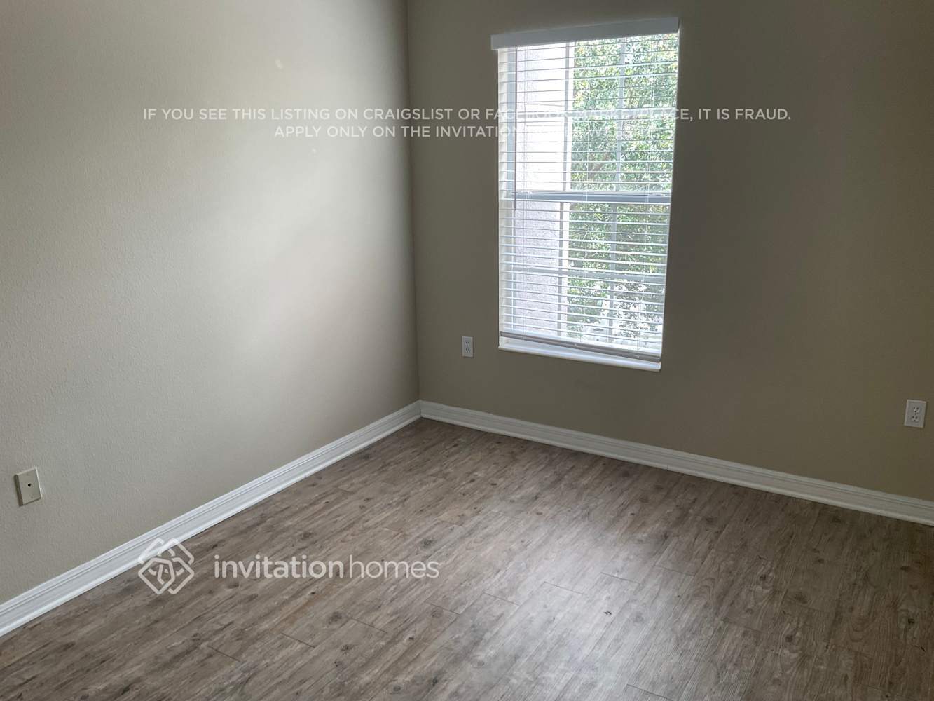 Building Photo - 6226 Blue Runner Ct