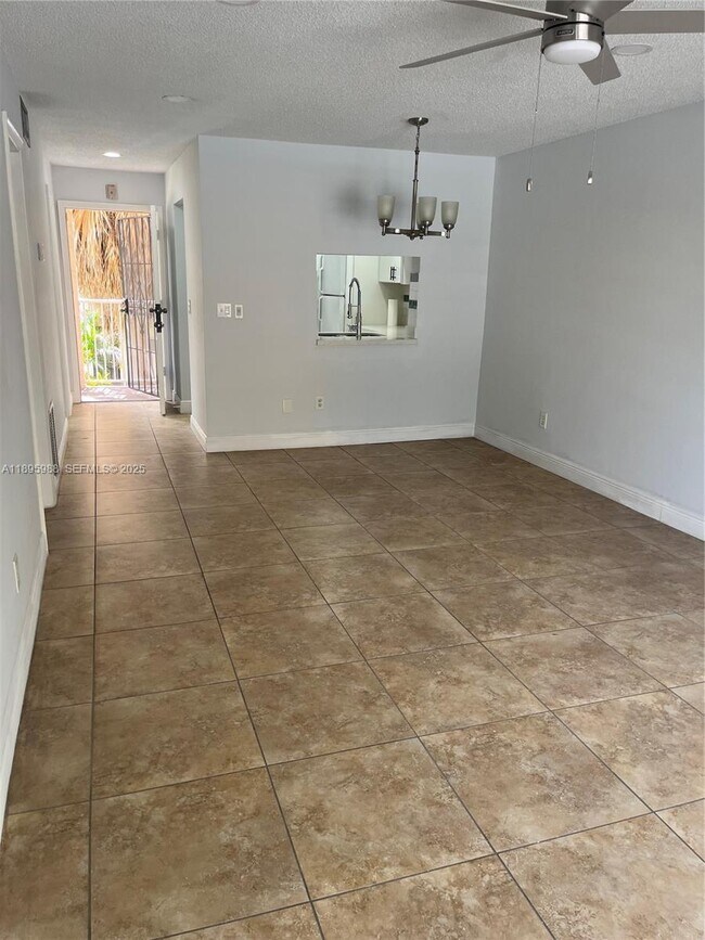 Building Photo - 2800 NW 56th Ave