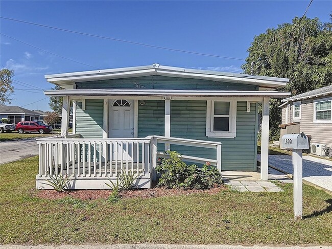 Primary Photo - 1800 N 12th St
