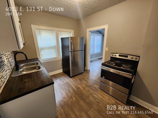 Building Photo - 4013 E. 131 ST-Down