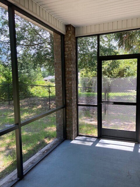 Building Photo - LEHIGH WOODS