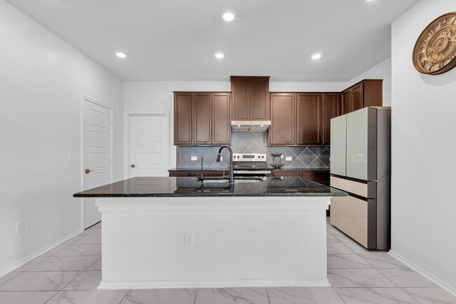 Building Photo - 14516 Isidors Eagle Wy