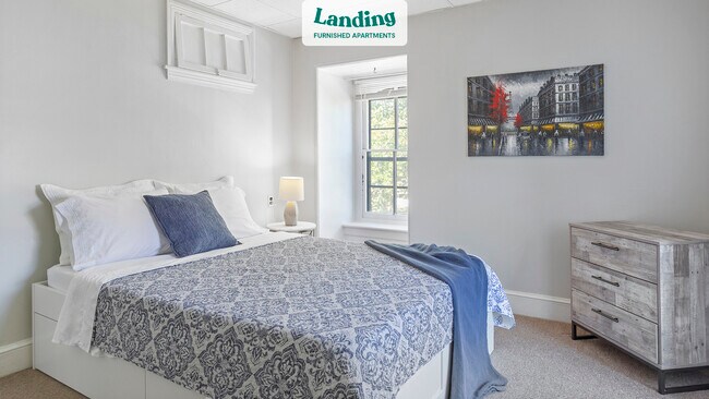 Building Photo - 502 Radcliffe St