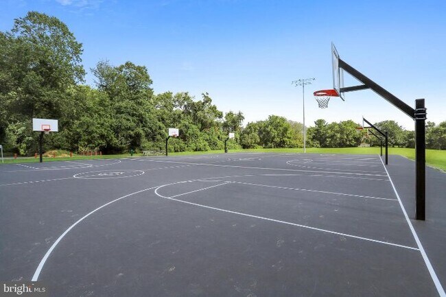 Building Photo - 9486 Virginia Center Blvd